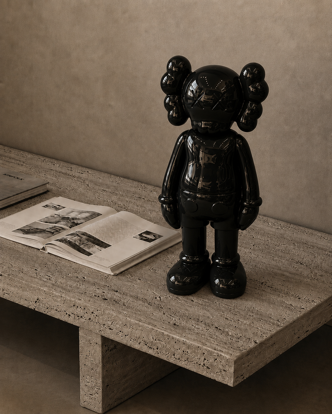 Kaws Standing 36cm