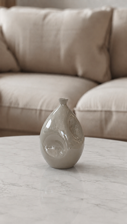 Deflated Balloon Vase - Medium