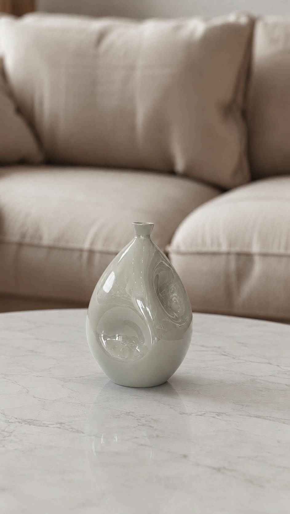 Deflated Balloon Vase - Medium