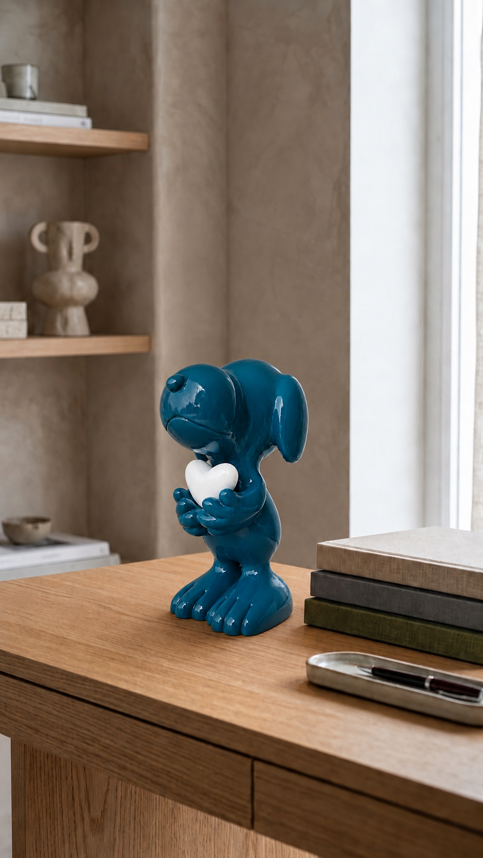 Snoopy Holding a Heart 38cm
