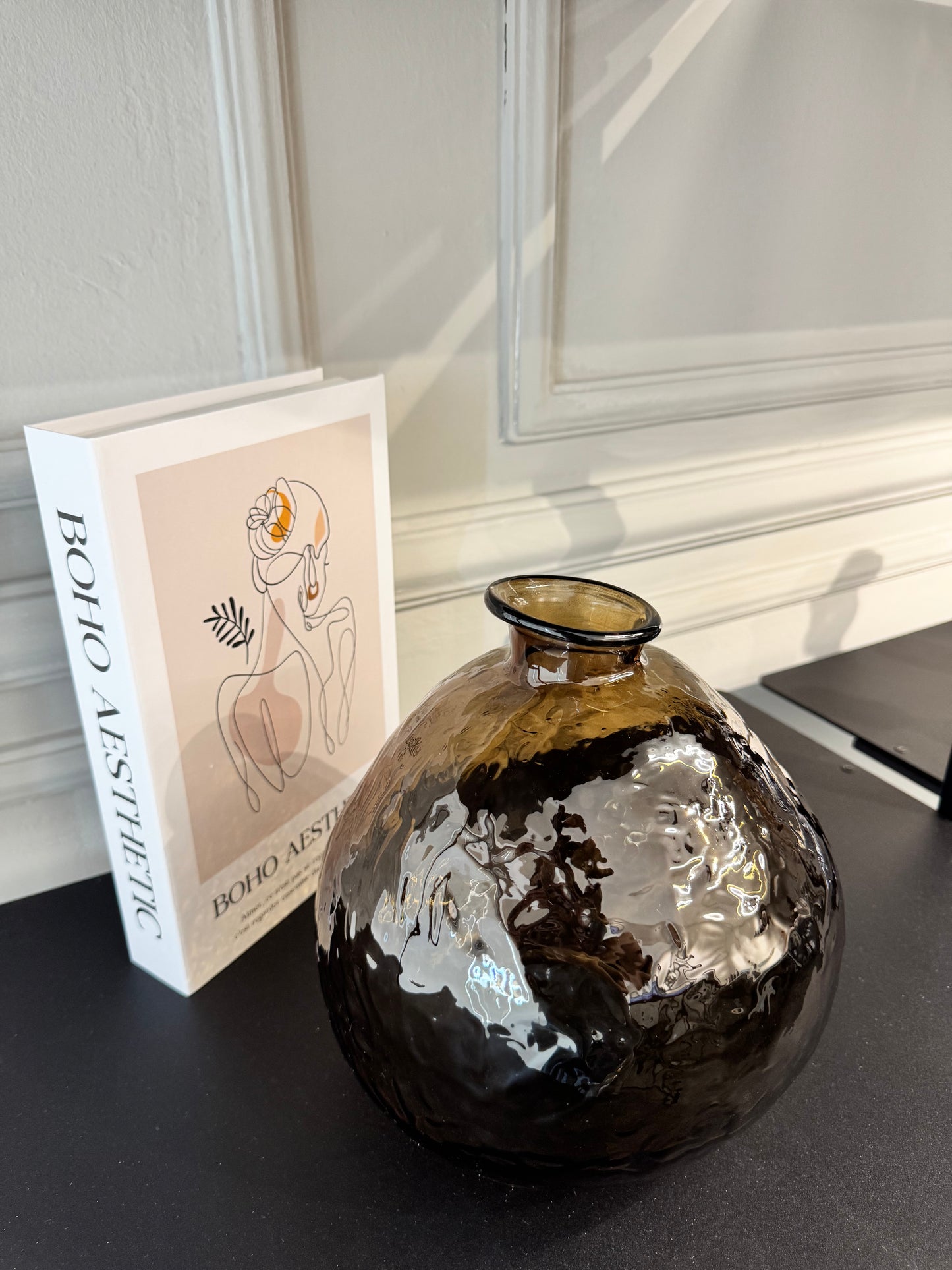 GV1-Ballon shaped brown glass