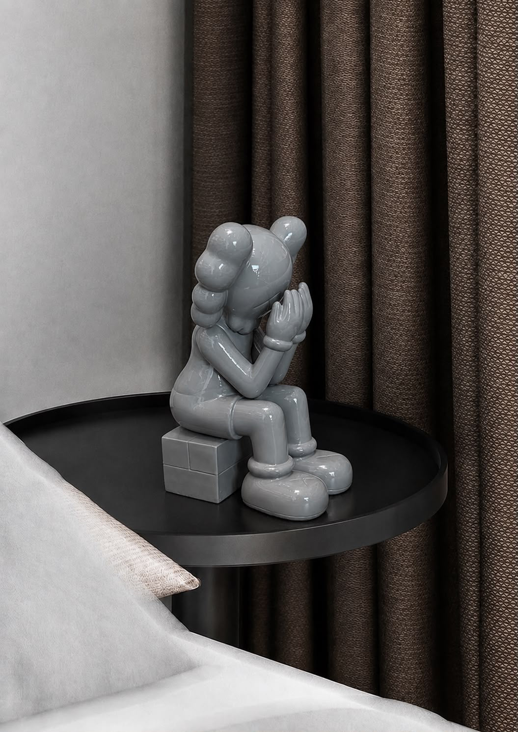 Kaws Sitting 22cm